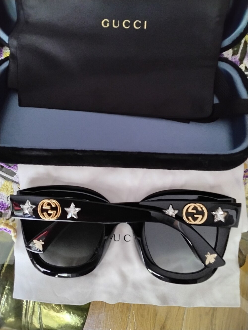 Gucci Star GG Embellished Cat-Eye Sunglasses - Picture 2 of 7